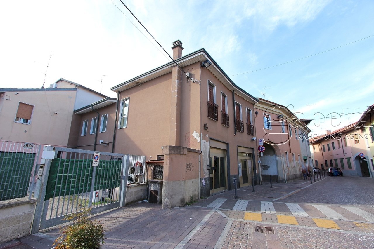 Internet Point - Phone Center Via Roma, Pregnana Milanese - photo 3