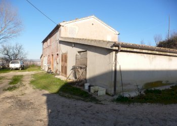 P1020229.JPG - Casa indipendente Jesi - foto 4