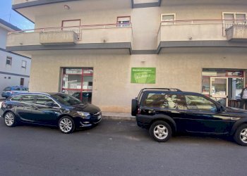 IMG_3083.jpg - Locale Commerciale Via Furio Camillo 201, Modica - foto 4