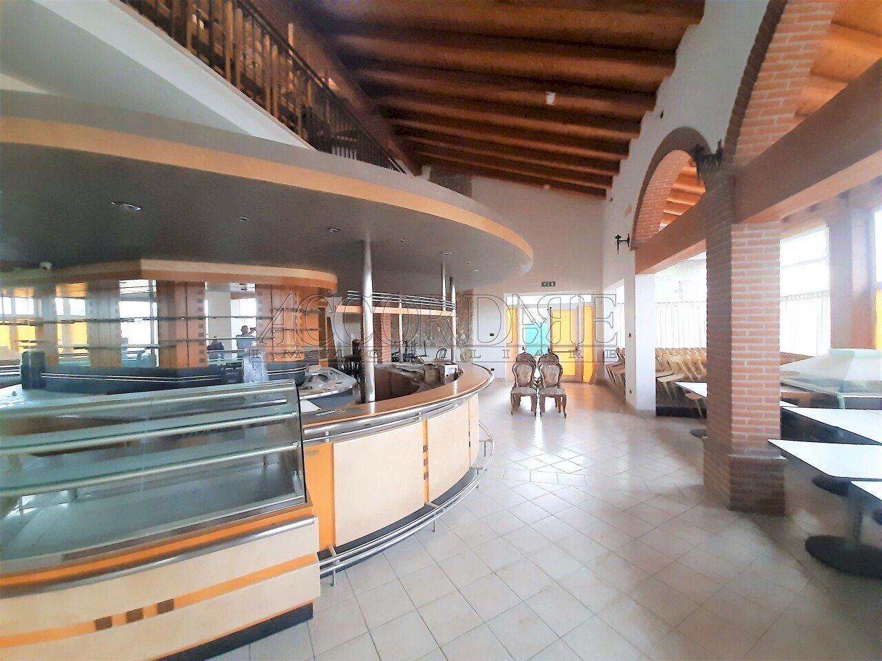 3.jpg - Locale Commerciale Villaga - foto 3