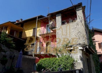 Esterno.JPG - Villa Vicolo Fontana 2, Casale Corte Cerro - foto 1