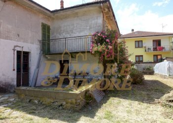 Esterno.JPG - Villa Via S. Giuseppe 5, Pieve Vergonte - foto 3