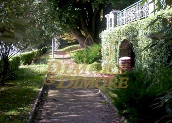 271.jpg - Four-room apartment Strada Statale 34 del Lago Maggiore 68, Oggebbio - photo 17