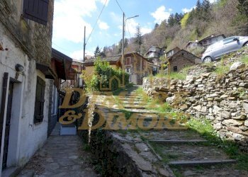 Esterno 3.JPG - Bed & Breakfast magenta, Caprezzo - foto 5