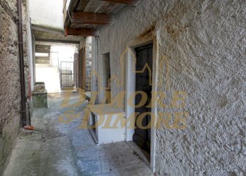 Cantine.JPG - Bed & Breakfast magenta, Caprezzo - foto 13