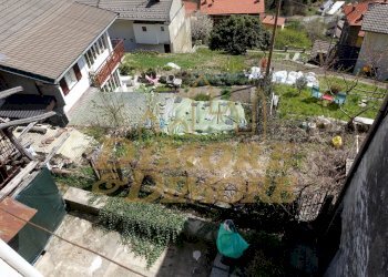 Giardino.JPG - Bed & Breakfast magenta, Caprezzo - foto 16