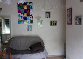 004 - Zona giorno (1).jpg - Apartment Uscio - photo 4