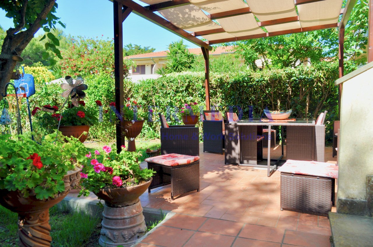 pergolato - Casa indipendente Via del Pino 12, Livorno - foto 2