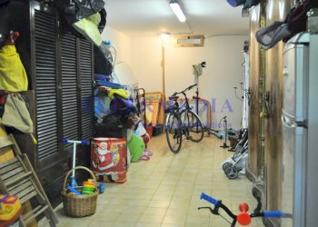 garage - Casa indipendente Via del Pino 12, Livorno - foto 27