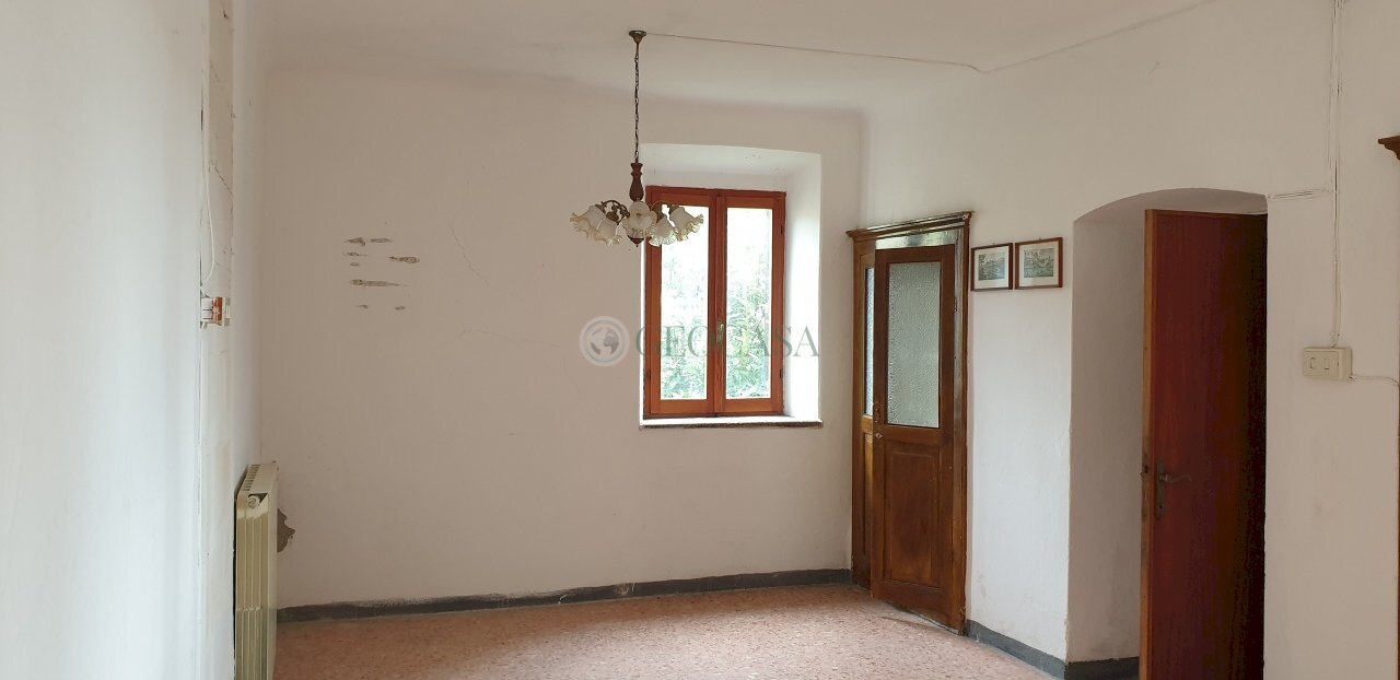 01.jpg - Rustico Via Salicello, Castelnuovo Magra - foto 1