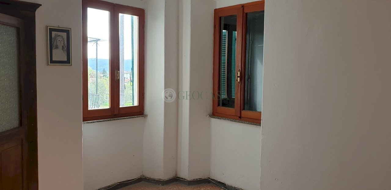 02.jpg - Rustico Via Salicello, Castelnuovo Magra - foto 2