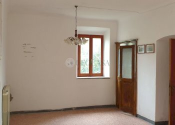 01.jpg - Rustic Via Salicello, Castelnuovo Magra - photo 1