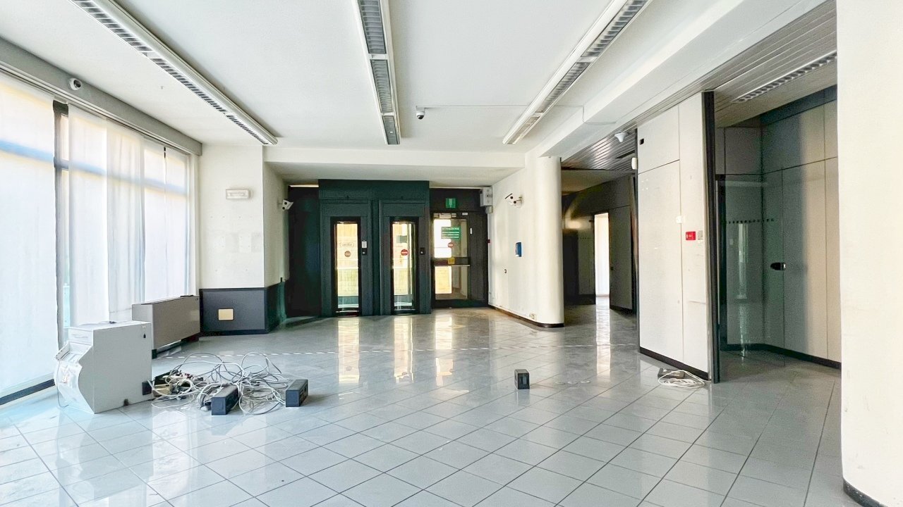 IMG_3066.jpg - Locale Commerciale Via Santissima, Borgosatollo - foto 3