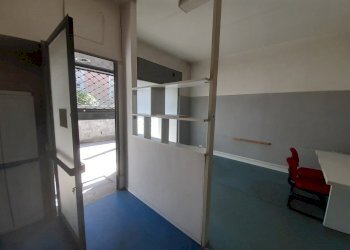 20210525_161431.jpg - Locale Commerciale Via A. Sciesa 28, Mornago - foto 5