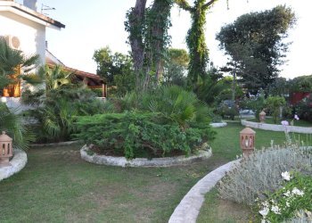 Giardino.JPG - Independent house Via Terracina 144, San Felice Circeo - photo 14