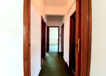 corridoio appartamento via sardorella bolzaneto ge - Appartamento Via Sardorella 53, Genova (zona Bolzaneto) - foto 11