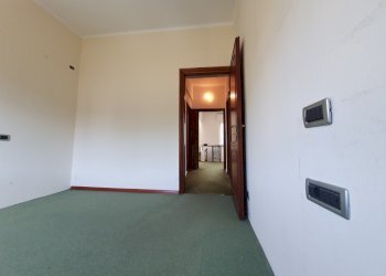 cameretta tris appartamento via sardorella bolzane - Appartamento Via Sardorella 53, Genova (zona Bolzaneto) - foto 19