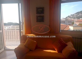 STREPITOSO GRANDE APPARTAMENTO VICINO AL MARE - Appartamento Via F. Agnese, Diano Marina - foto 3