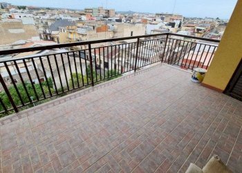 58afac88-1f33-4756-a199-38e60305e322.jpg - Apartment Floridia - photo 13