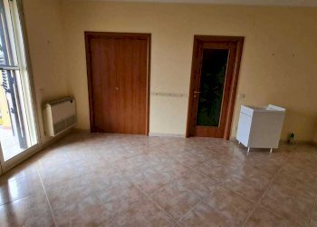 5659587f-de2c-48c3-aefb-286b8361e93e.jpg - Apartment Floridia - photo 17