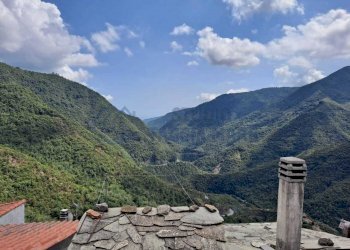 WhatsApp Image 2021-07-10 at 16.50.00.jpeg - Terratetto - Terracielo Piazza Roma, Molini di Triora - foto 1