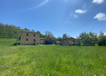 WhatsApp Image 2022-05-12 at 14.42.24 (1).jpeg - Casale Giusvalla - foto 1