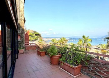 Terrazzo (3) - Four-room apartment Viale Rimembranze 37, Sestri Levante - photo 21