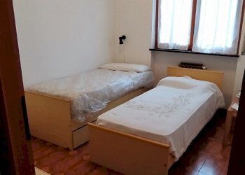 camera da letto - Trilocale Andora - foto 7