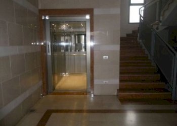 ascensore - Ufficio Reggio nell'Emilia - foto 10