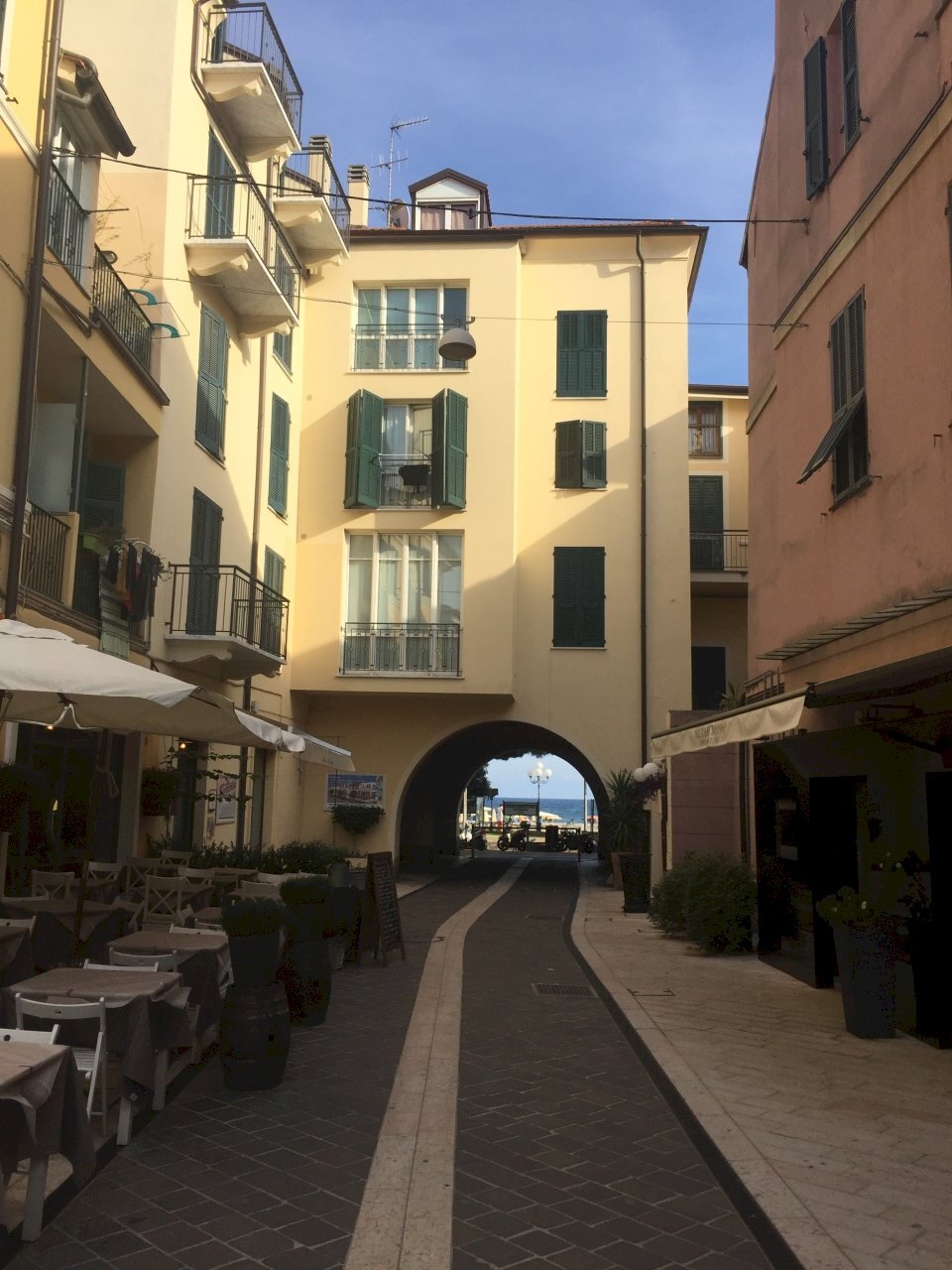 02.jpg - Two-room apartment Corso Giuseppe Garibaldi 18, Diano Marina - photo 3