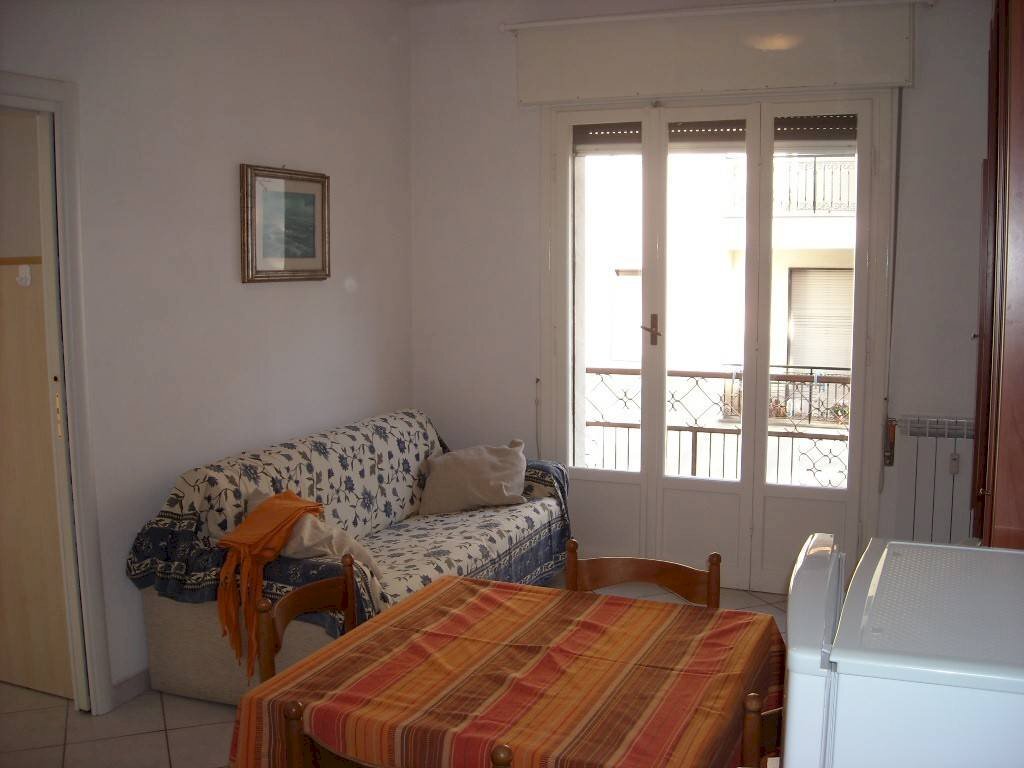 Bilocale viale Giacomo Matteotti, Diano Marina - foto 3