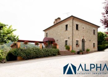 vista - Villa via Fontana, Roncofreddo - foto 13