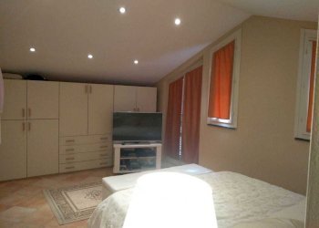 cf2a1708-290d-4ee4-9496-ece85b0548ff.JPG - Casa semi indipendente Massarosa - foto 7