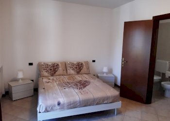 camera da letto - Appartamento Piazza Santo Stefano 8, Vizzola Ticino - foto 4