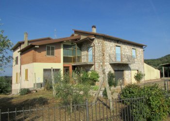 IMG_6060.JPG - Villa Massa Martana - foto 2