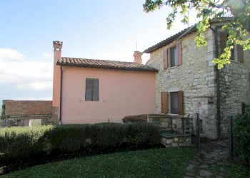 IMG_7801.JPG - Casale Todi - foto 1