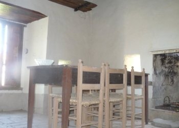 P1060847.JPG - Casale Massa Martana - foto 7