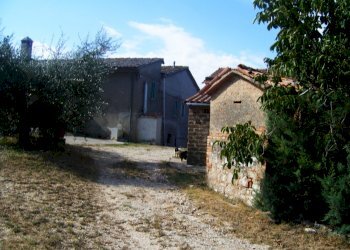 Immagine 883.jpg - Casale Massa Martana - foto 2