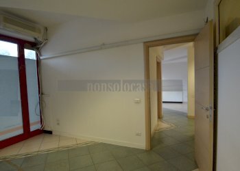 VANO 2 - Locale Commerciale Via Luigi Catanelli 23, Perugia - foto 10