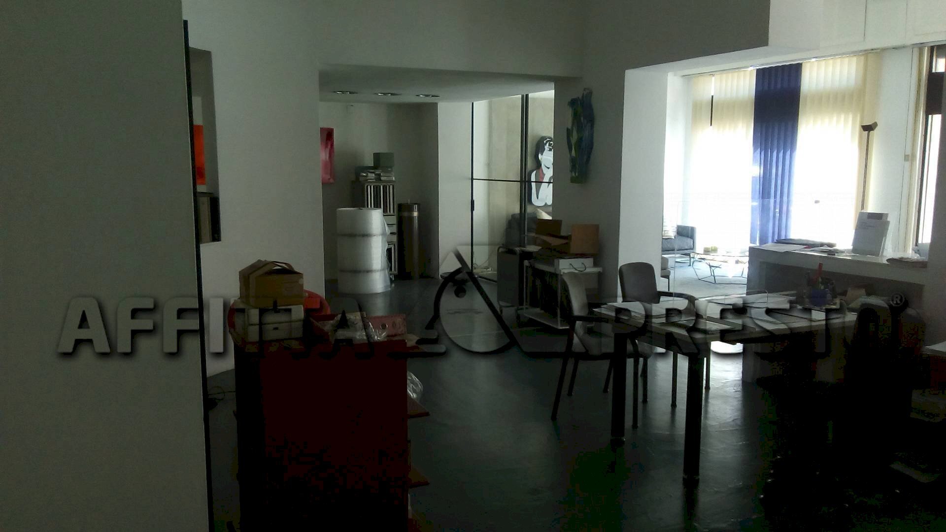 Attività Commerciale Via Monte Grappa, Livorno - foto 1