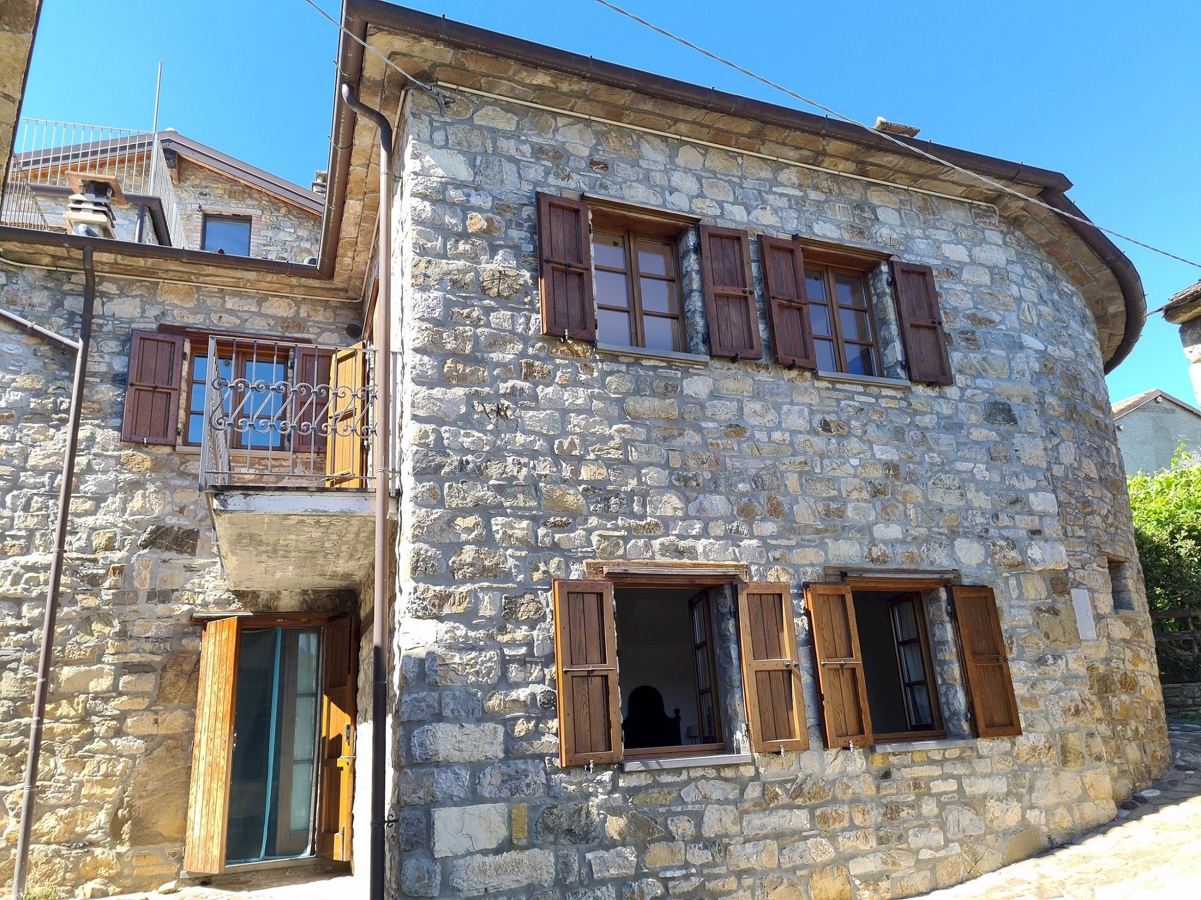 Casa indipendente Corte Brugnatella - foto 1