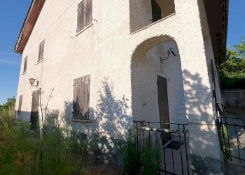 Rif 1094 01.jpg - Porzione di casa Mioglia - foto 2