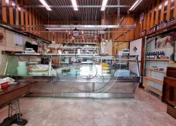 20210721_095732.jpg - Commercial Premises Casalecchio di Reno - photo 1