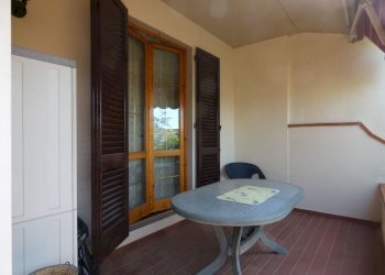 P1060016.jpg - Casa indipendente Scarperia e San Piero - foto 12