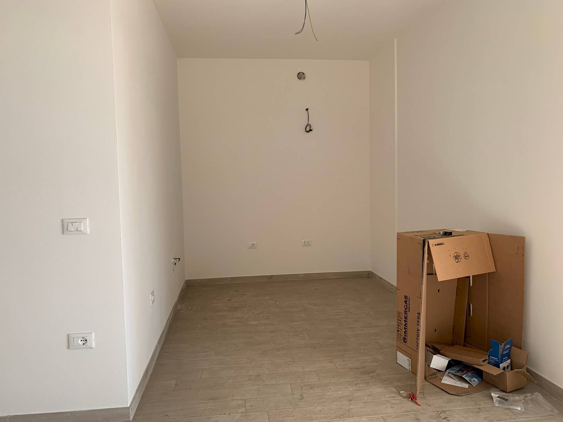 Office Via primo maggio, Pietrasanta - photo 3