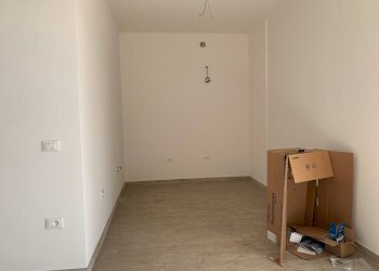 Ufficio Via primo maggio, Pietrasanta - foto 3