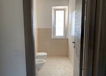 Ufficio Via Osterietta, Pietrasanta - foto 17