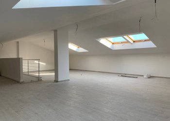 Ufficio Via Osterietta, Pietrasanta - foto 21