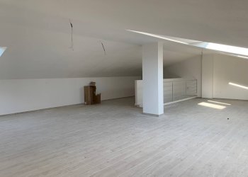 Ufficio Via Osterietta, Pietrasanta - foto 23