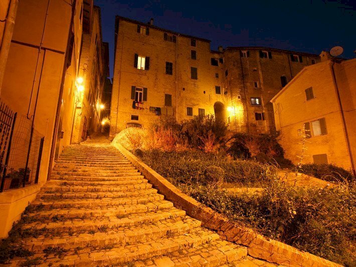 Appartamento Via Roccabella 21, Jesi - foto 1